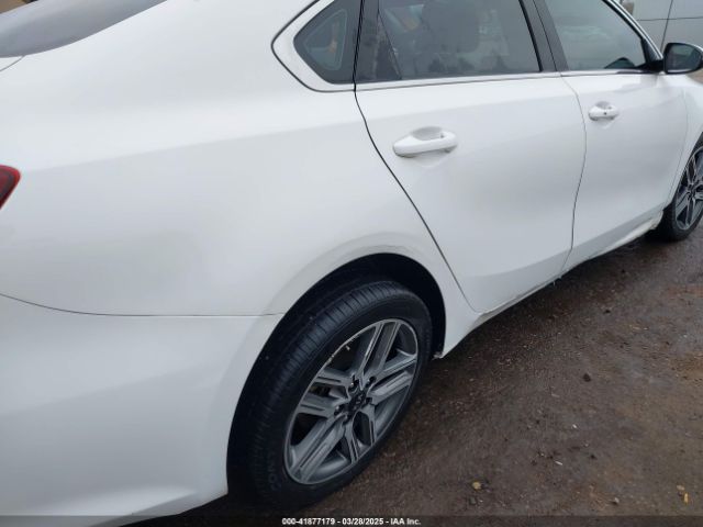 3KPF54AD5KE033848 KIA FORTE EX