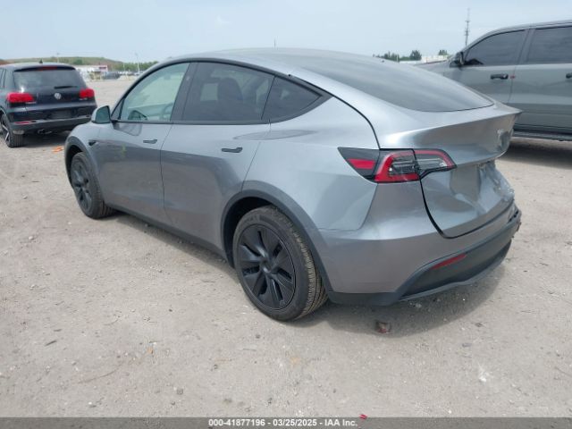7SAYGDED5SF257258 Tesla Model Y Long Range Dual Motor All-wheel Drive