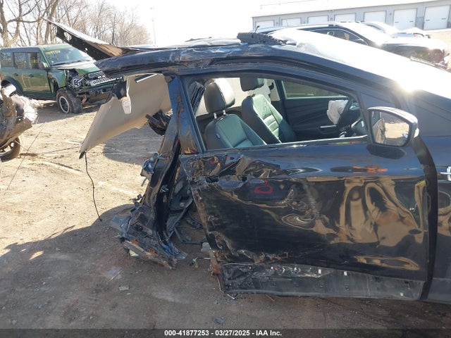 1FMCU0JXXEUD23447 Ford Escape Titanium