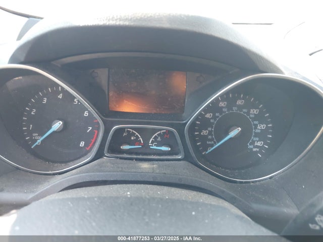1FMCU0JXXEUD23447 Ford Escape Titanium