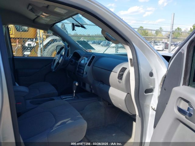 1N6AD0ER8HN751858 Nissan Frontier Sv