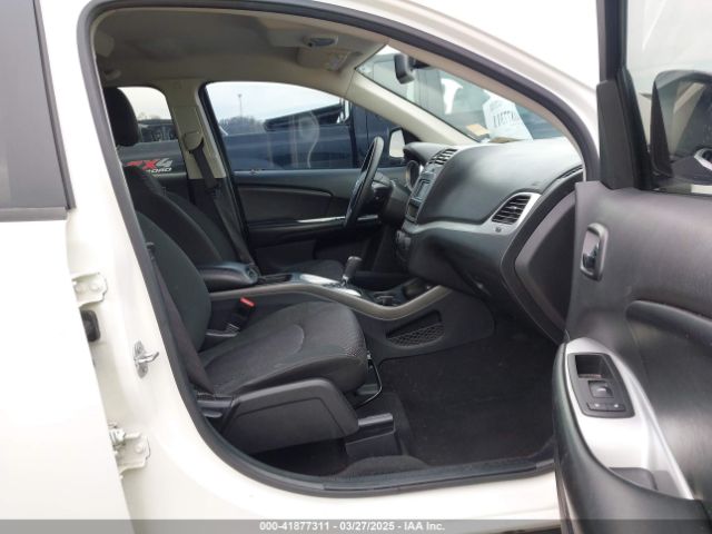 3C4PDCBB1KT845643 Dodge JOURNEY SE