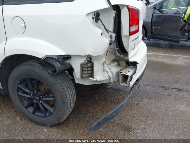 3C4PDCBB1KT845643 Dodge JOURNEY SE
