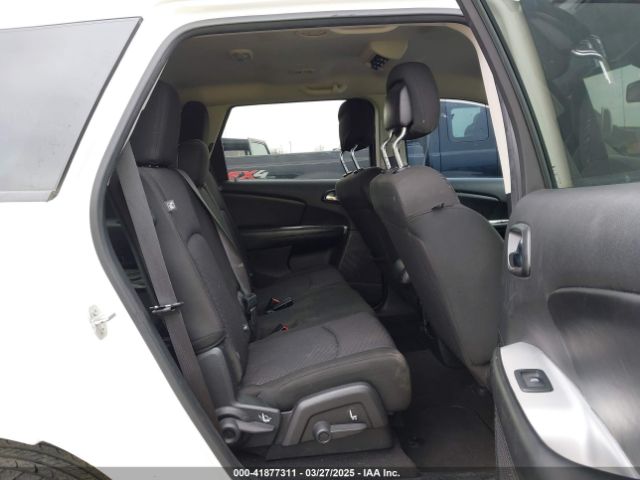 3C4PDCBB1KT845643 Dodge JOURNEY SE
