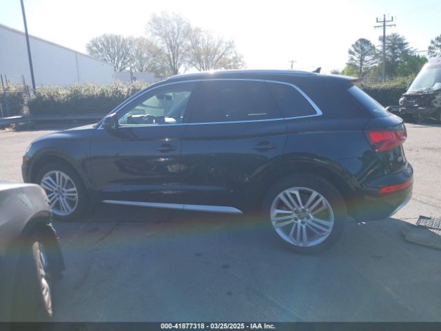 WA1BNAFY1J2126669 Audi Q5 2.0t Premium/2.0t Tech Premium