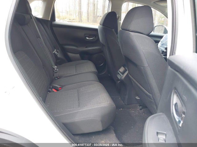 3CZRZ2H37RM719421 Honda Hr-v Awd Lx