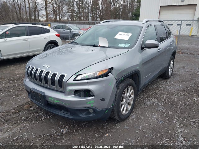 1C4PJLCB0FW506203 Jeep Cherokee Latitude