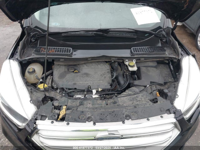 1FMCU0GD4HUE93661 Ford ESCAPE SE