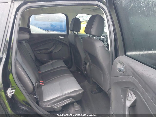 1FMCU0GD4HUE93661 Ford ESCAPE SE