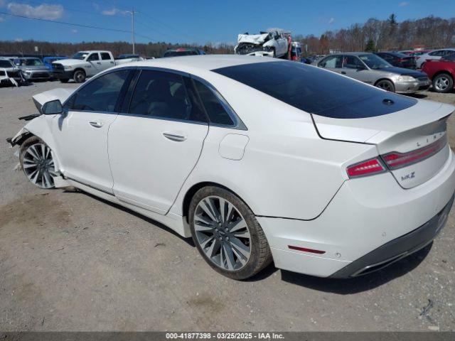 2017 LINCOLN MKZ HYBRID 3LN6L5MU3HR636382 Photo 2