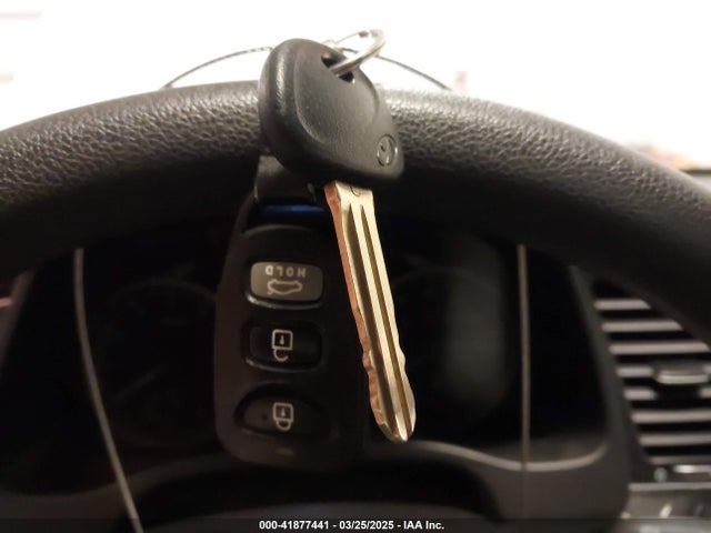 5NPD84LF4JH369157 Hyundai ELANTRA SEL