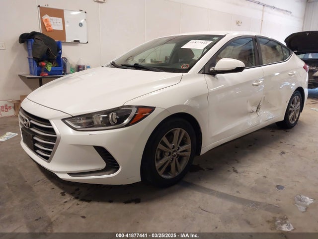5NPD84LF4JH369157 Hyundai ELANTRA SEL