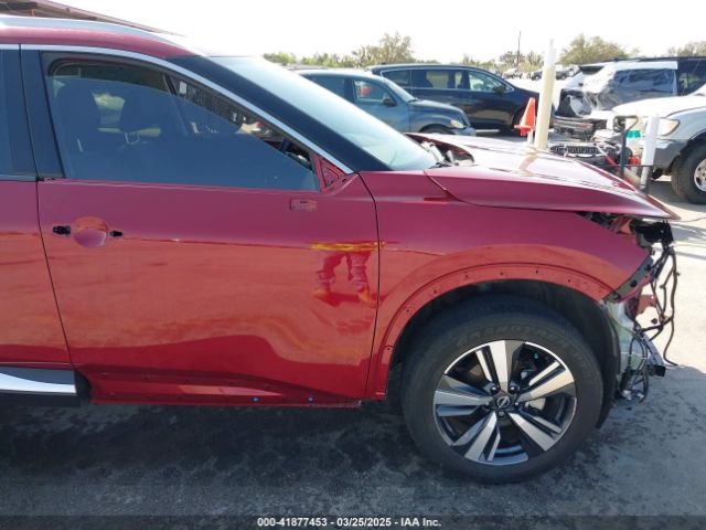 JN8BT3DC8PW105564 Nissan Rogue Platinum Fwd