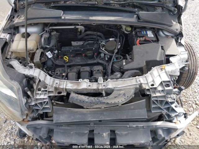 1FADP3F21EL281440 Ford FOCUS SE
