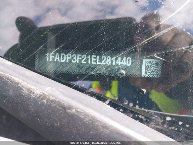 1FADP3F21EL281440 Ford FOCUS SE
