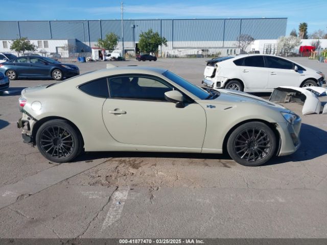 JF1ZNAA1XG9706085 Scion Fr-s Release Series 2.0