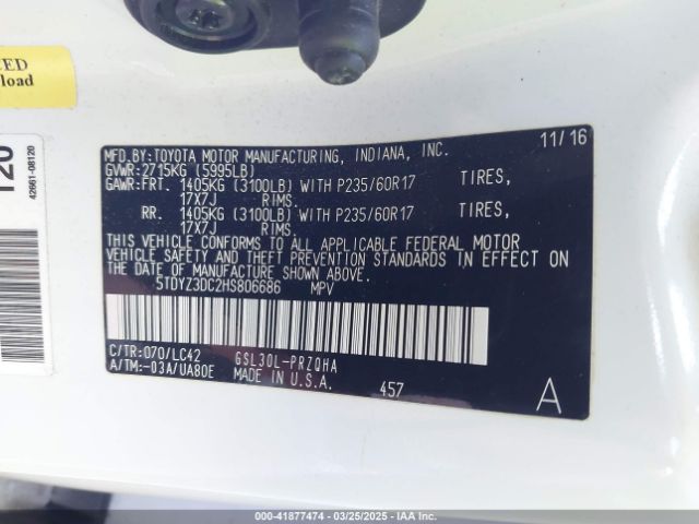 5TDYZ3DC2HS806686 Toyota Sienna Xle 8 Passenger