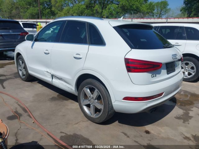 WA1FFCFS2FR008845 Audi Q3 2.0t Premium Plus
