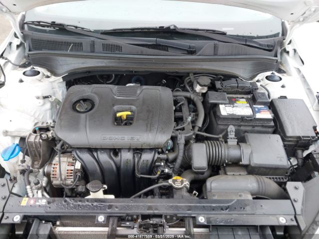 3KPF24AD1ME291909 KIA Forte Lxs