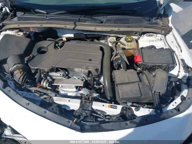 1G1ZD5ST9JF272795 Chevrolet MALIBU LT