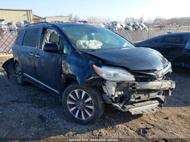 5TDDZ3DC9JS207367 Toyota Sienna Xle 7 Passenger
