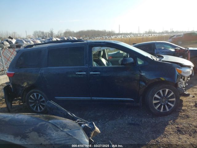 5TDDZ3DC9JS207367 Toyota Sienna Xle 7 Passenger