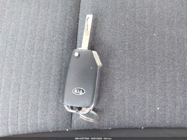 KNDJ23AU5L7722321 KIA SOUL S