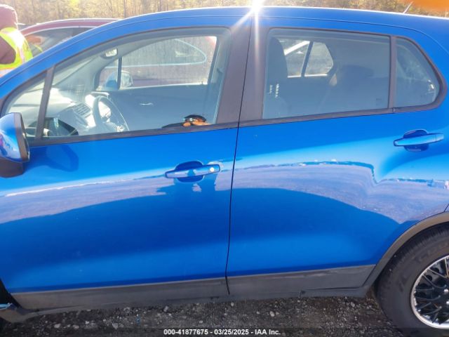 KL7CJKSB9GB703242 Chevrolet Trax 1ls