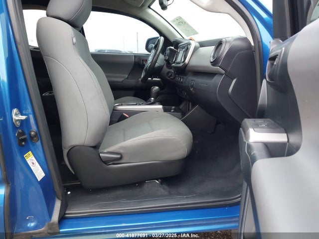 5TFRZ5CN7GX010723 Toyota Tacoma Sr5 V6