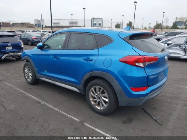 KM8J33A49JU700829 Hyundai TUCSON SEL