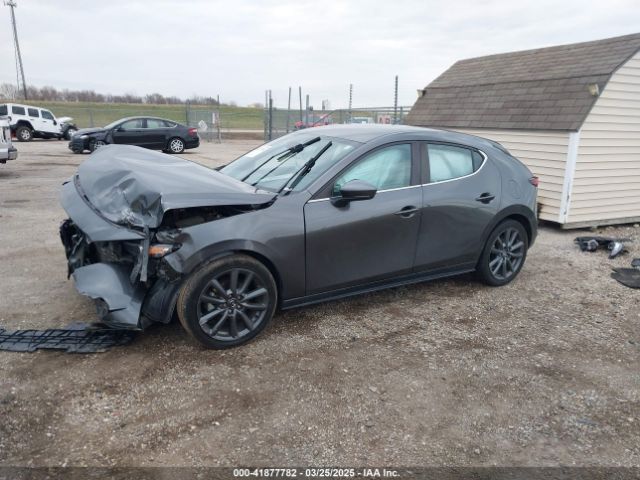 JM1BPAKL9N1516201 Mazda Mazda3 Select