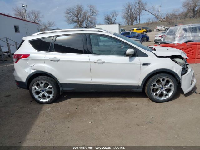 1FMCU9JX5GUC42220 Ford Escape Titanium