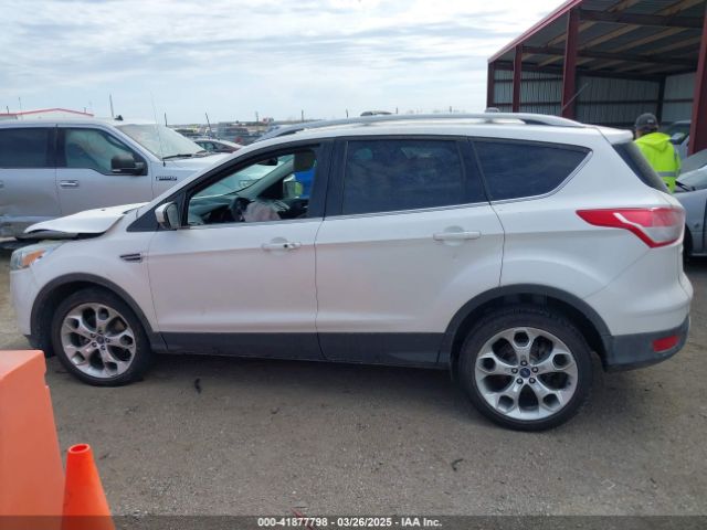 1FMCU9JX5GUC42220 Ford Escape Titanium