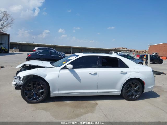 2C3CCABG8NH154418 Chrysler 300 S