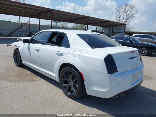 2C3CCABG8NH154418 Chrysler 300 S