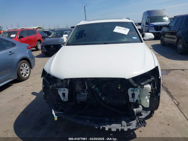 WA1BCCFS4JR032774 Audi Q3 2.0t Premium/2.0t Sport Premium
