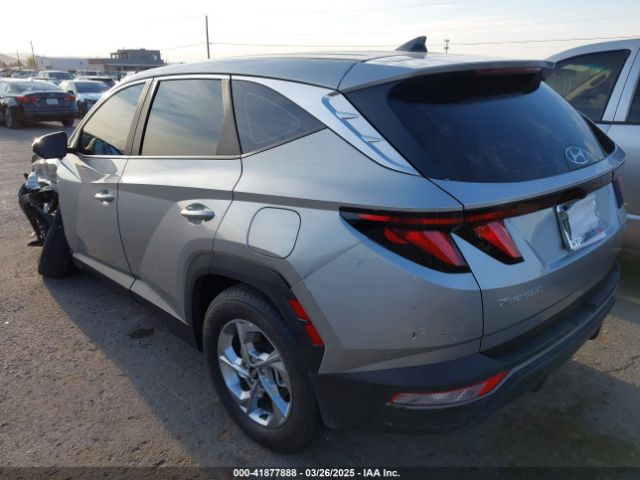 5NMJACAEXPH289427 Hyundai TUCSON SE