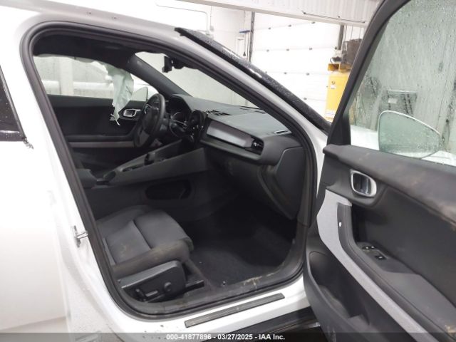 2022 POLESTAR 2 LPSED3KA1NL074639 Photo 4