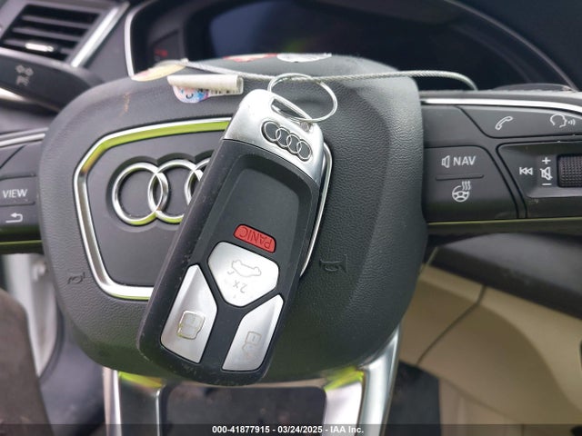 WA1CNAFY5K2057135 Audi Q5 45 Premium