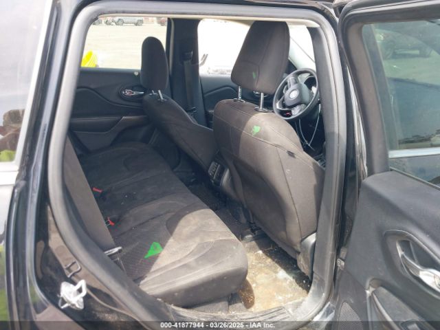 1C4PJLCBXKD284954 Jeep Cherokee Latitude Fwd