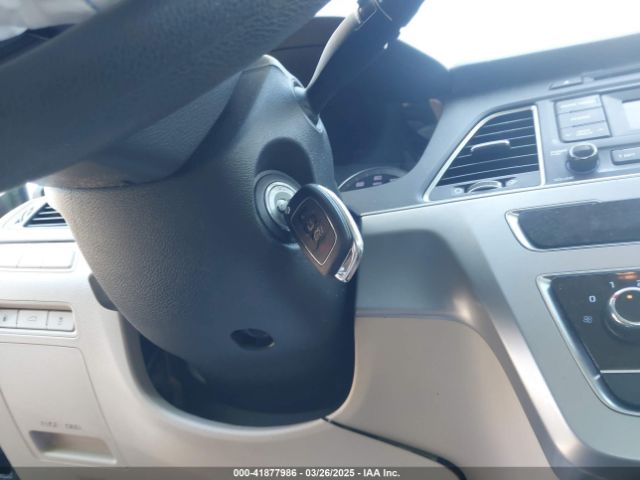 5NPE24AF9FH141395 Hyundai SONATA SE