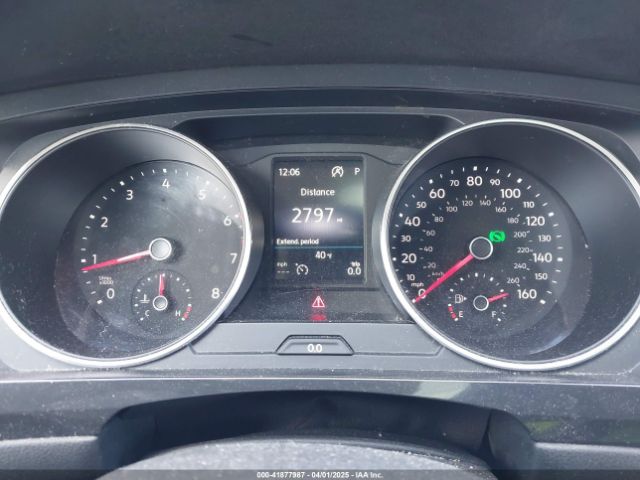 3VV2B7AX8JM031858 Volkswagen Tiguan 2.0t Se/2.0t Sel