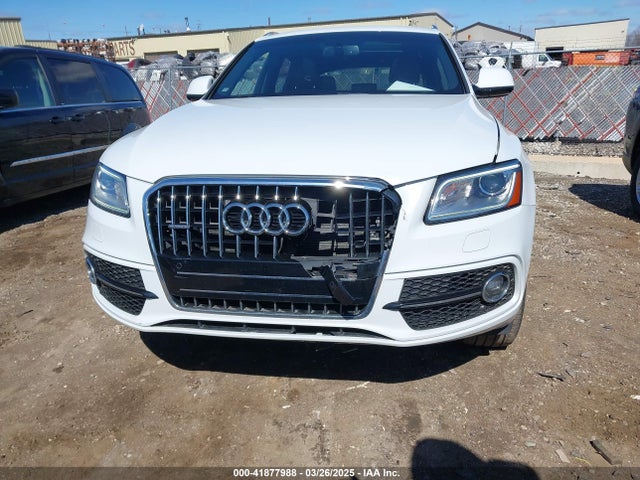WA1D7AFP0HA030154 Audi Q5 3.0t Premium Plus