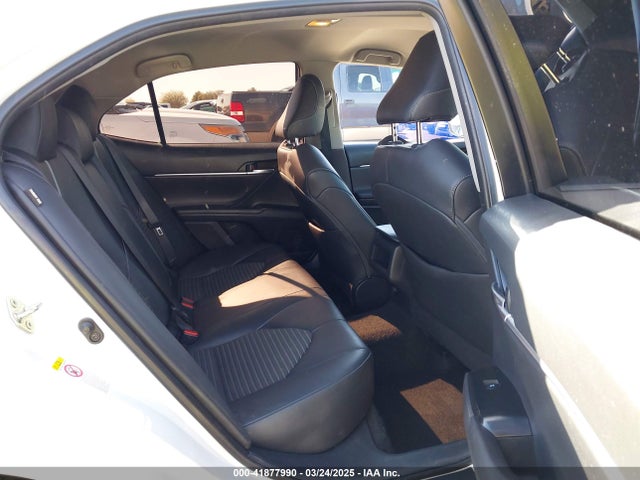 4T1B11HK6JU591099 Toyota CAMRY SE