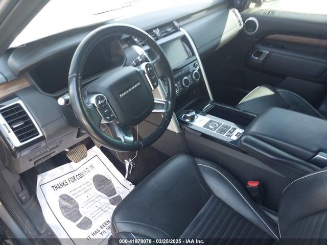 SALRT2RK5JA073724 Land Rover Discovery Hse Luxury