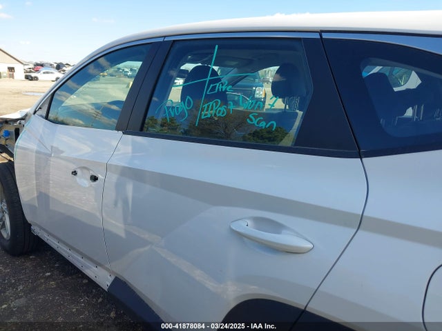 5NMJACDE4SH453114 Hyundai TUCSON SE