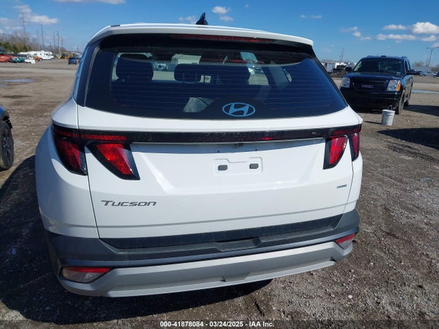 5NMJACDE4SH453114 Hyundai TUCSON SE
