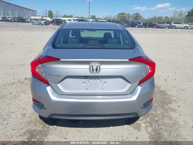 Honda Civic Lx 2017 2HGFC2F57HH510211 Image 16