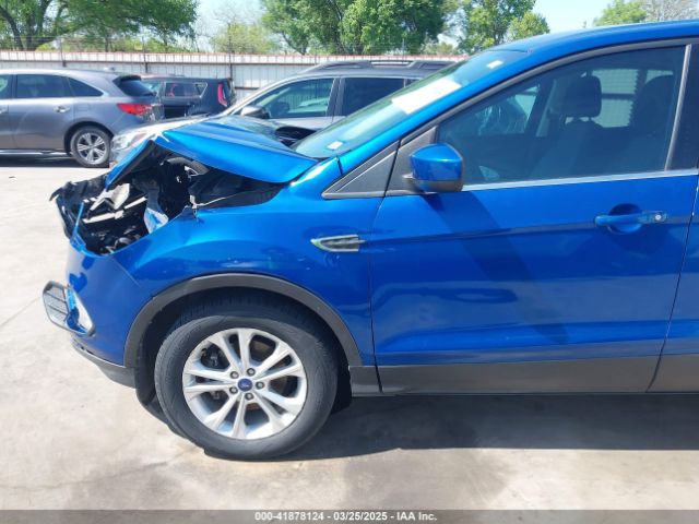 1FMCU0GD4HUF07221 Ford ESCAPE SE