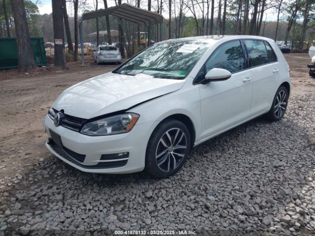 3VW217AU4FM059555 Volkswagen Golf Tsi Se 4-door